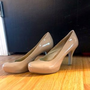 Used size 6, MADDEN GIRL heels